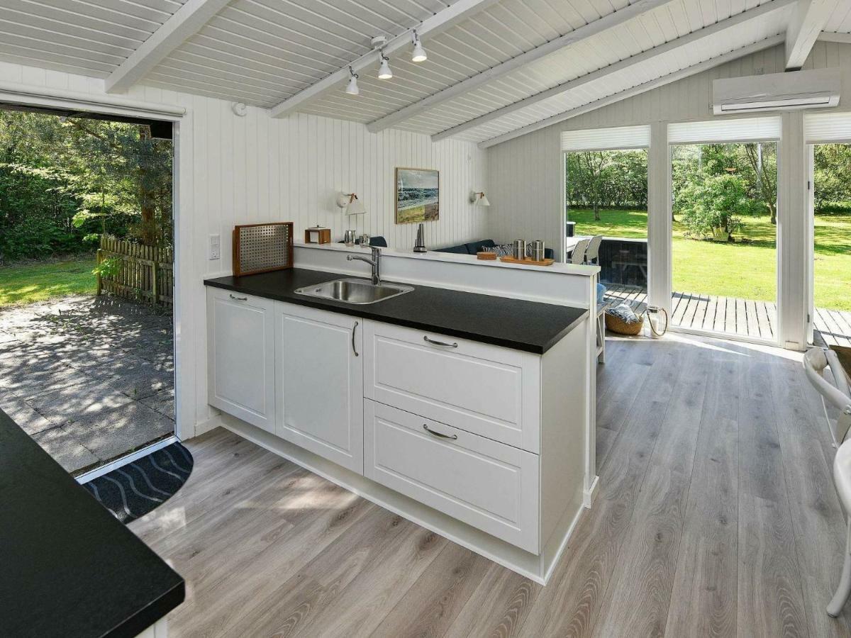 5 Person Holiday Home In Oksb L Dyreby Exterior foto