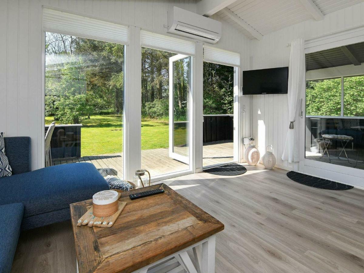 5 Person Holiday Home In Oksb L Dyreby Exterior foto